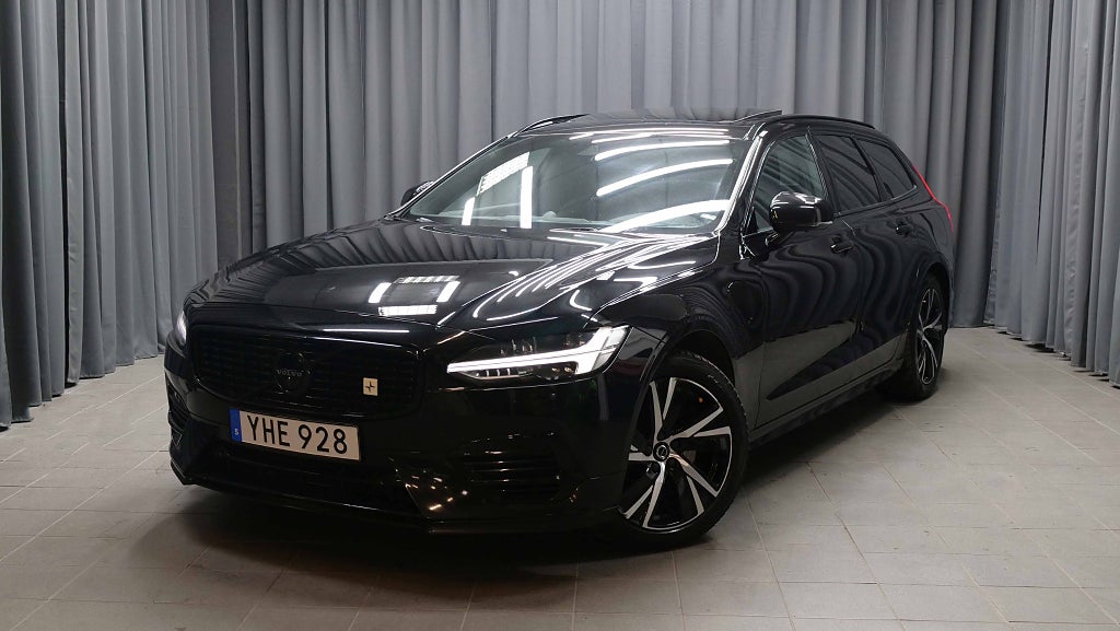 Volvo V90 Recharge T8 AWD R-Design Pano B&W Polestar SE SPEC