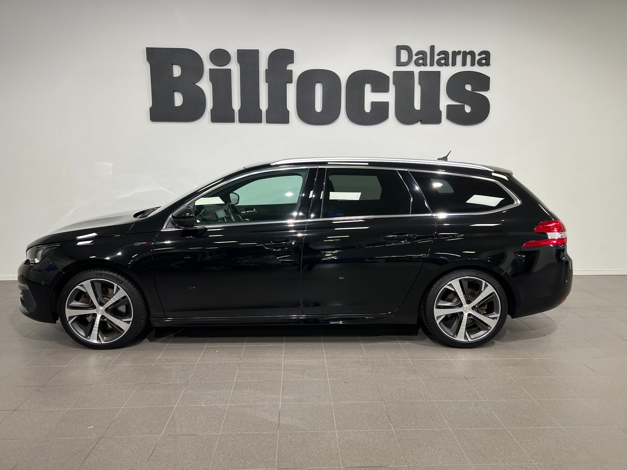 Peugeot 308 GT SW 1.6 225hk Aut, photo 2/15