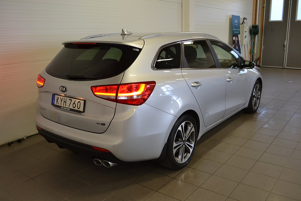 Kia Ceed cee'd_sw 1.6 CRDi 136hk  GT-Line | Kamera | Navi | 2017