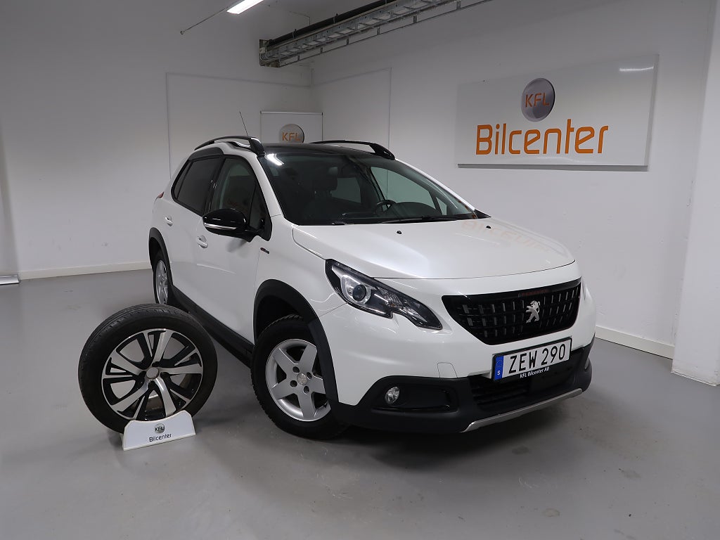 Peugeot 2008 *KFL 10 år 2,99%* 1.2 PureTech 110 GT-Line V-Däck ingår Aut-Pano