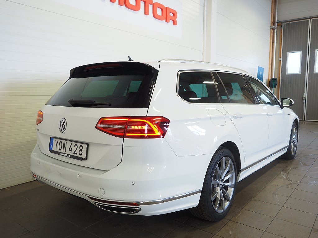 Volkswagen Passat SC 2.0 TDI 4Motion GT R-Line Cockpit Drag D-Värm Skinn 2018