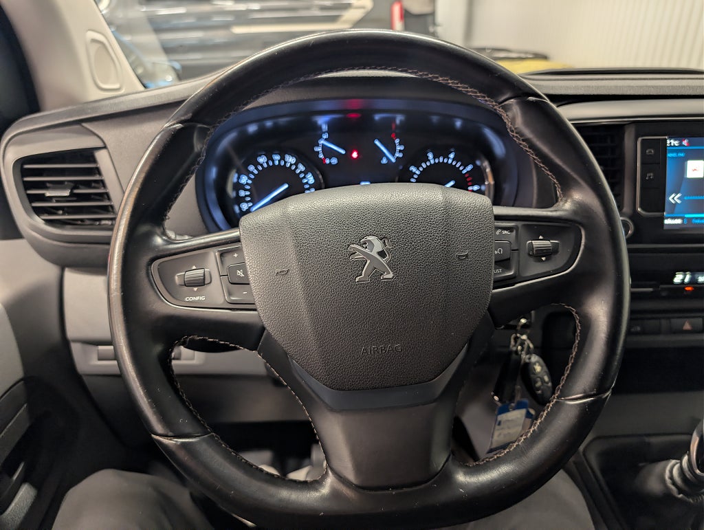 Peugeot Expert 1.5 BlueHDi Euro 6 thumbnail