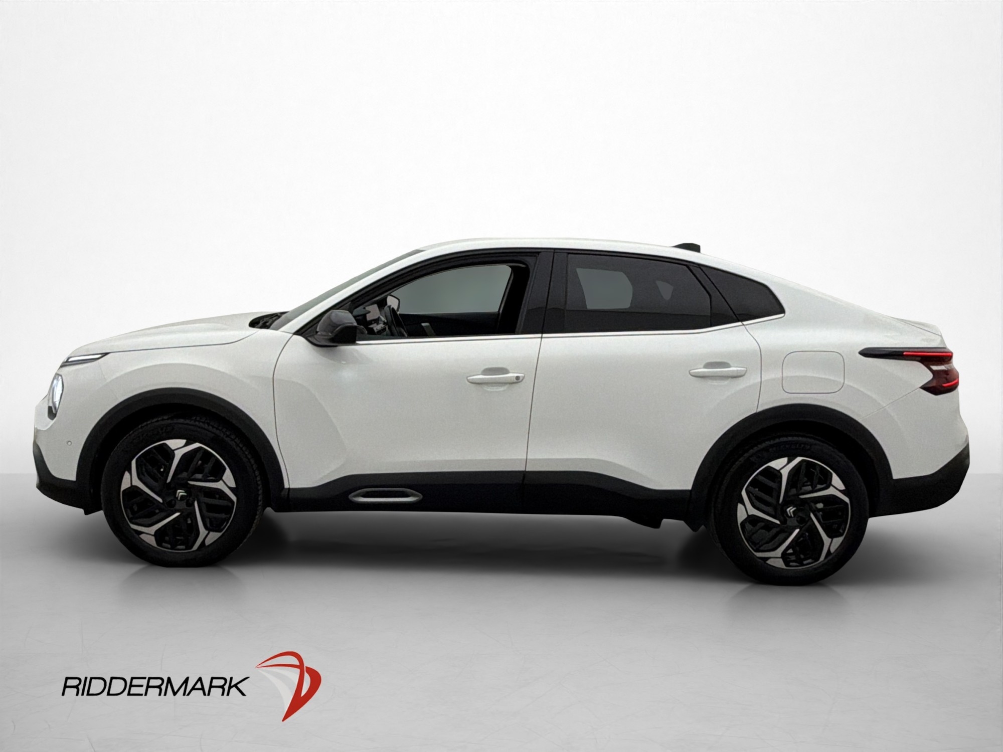 Citroen C4 X 1.2 PureTech 131hk MOMS 2023, bild 4/10