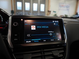 Kombi Peugeot 2008 18 av 20