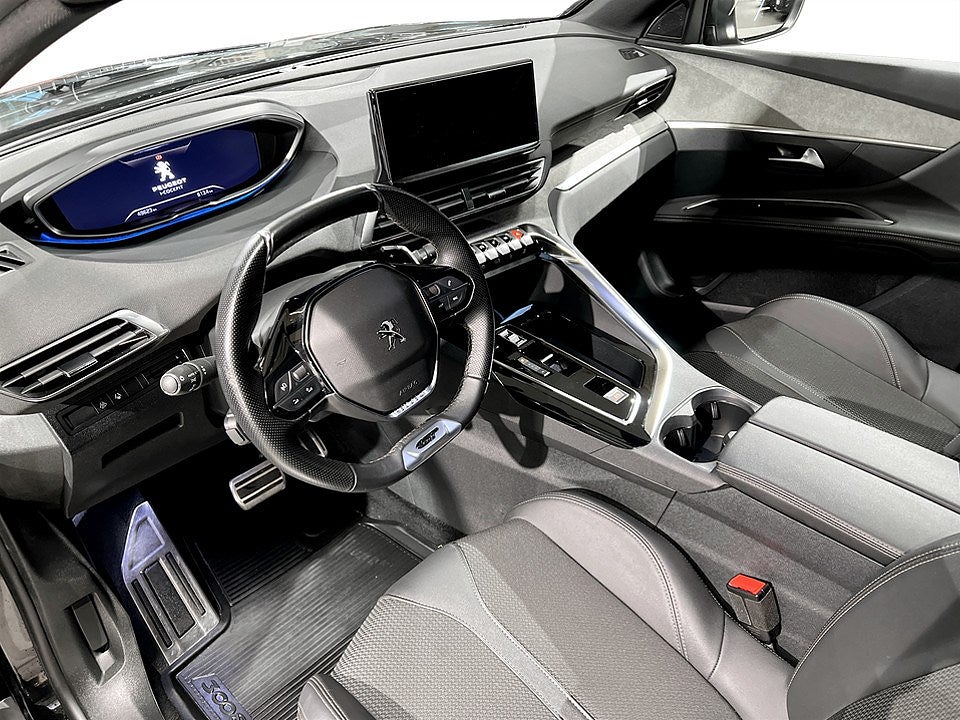 Bild på Peugeot 3008 GT 1.2 PT 130hk Aut - B-KAMERA, CARPLAY