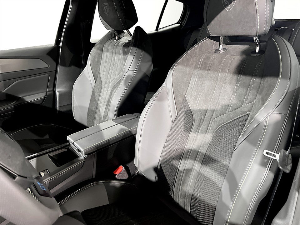 Bild på Peugeot 408 Edition Hybrid Aut - OMGÅENDE LEVERANS!