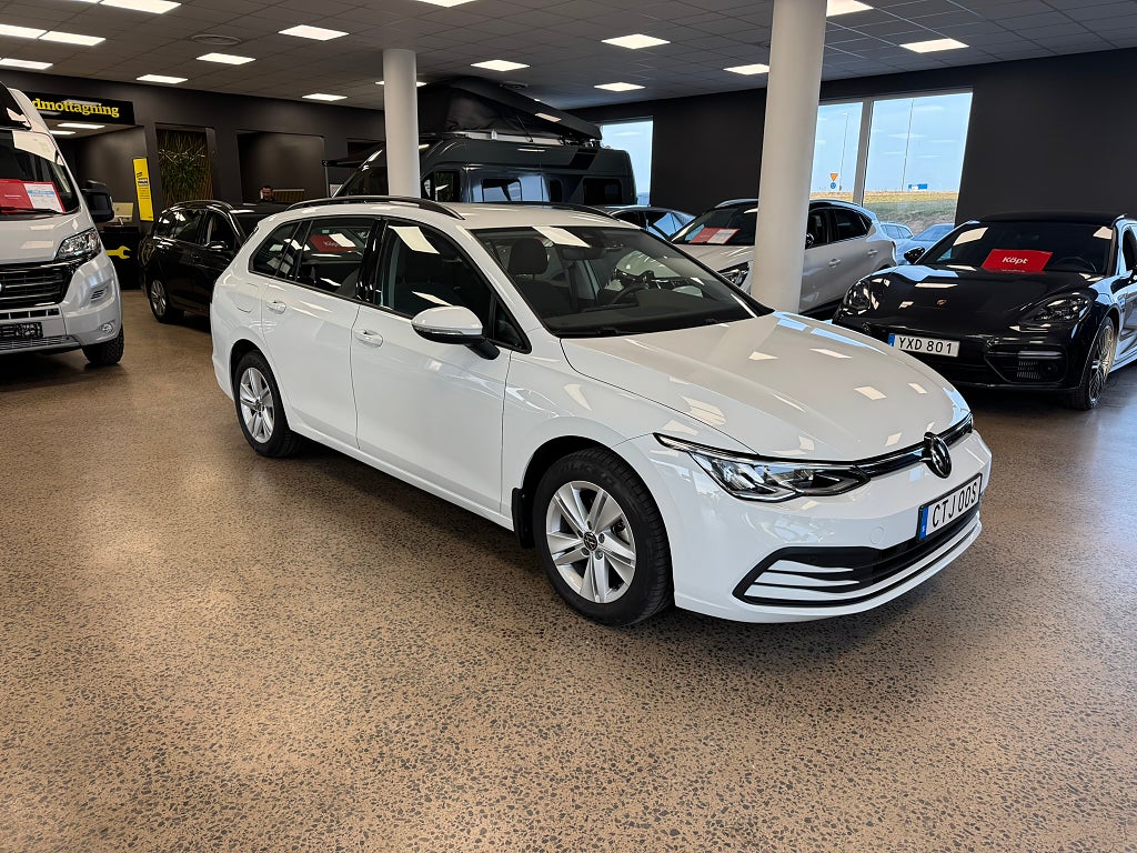 Volkswagen Golf Sportscombi 1.5 / CarPlay / Rattvärme / MOMS