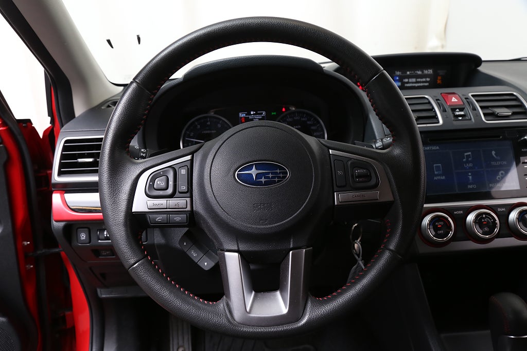 Subaru XV 2,0i 150hk Special Edition Red AWD Aut Båge + Drag 2016