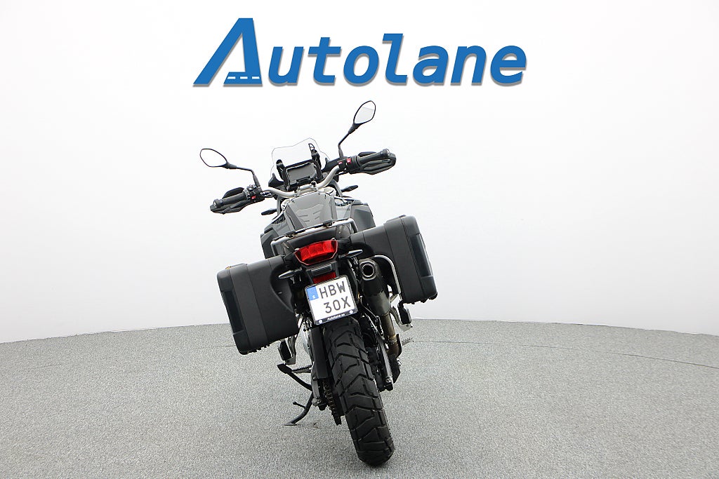BMW F 850 GS Triple Black* Sidoväskor endast 676 mil