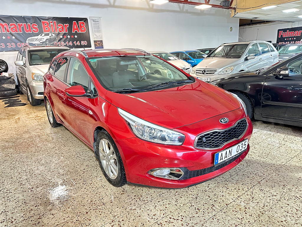 Kia Ceed cee'd_sw 1.4 CRDi EX Ny Servad & Besiktigad 