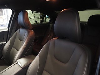 Sedan Volvo S60 Cross Country 14 av 22