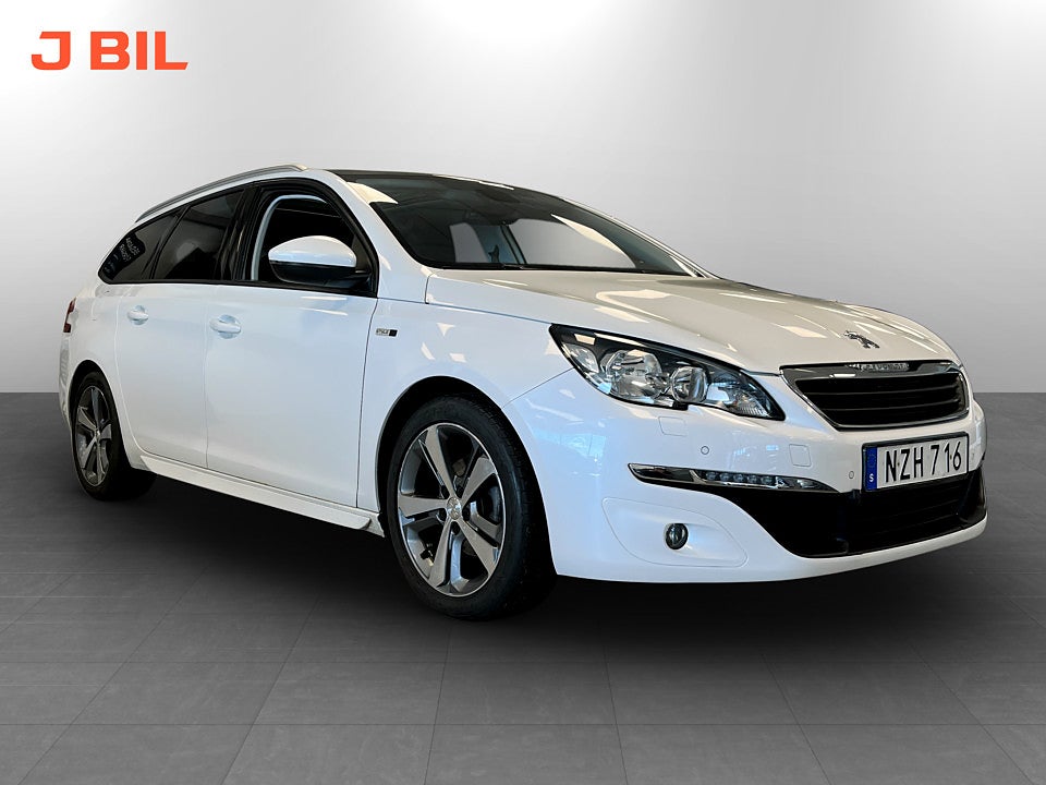 Peugeot 308 SW Style 1.2 PT 110hk PANO DRAG