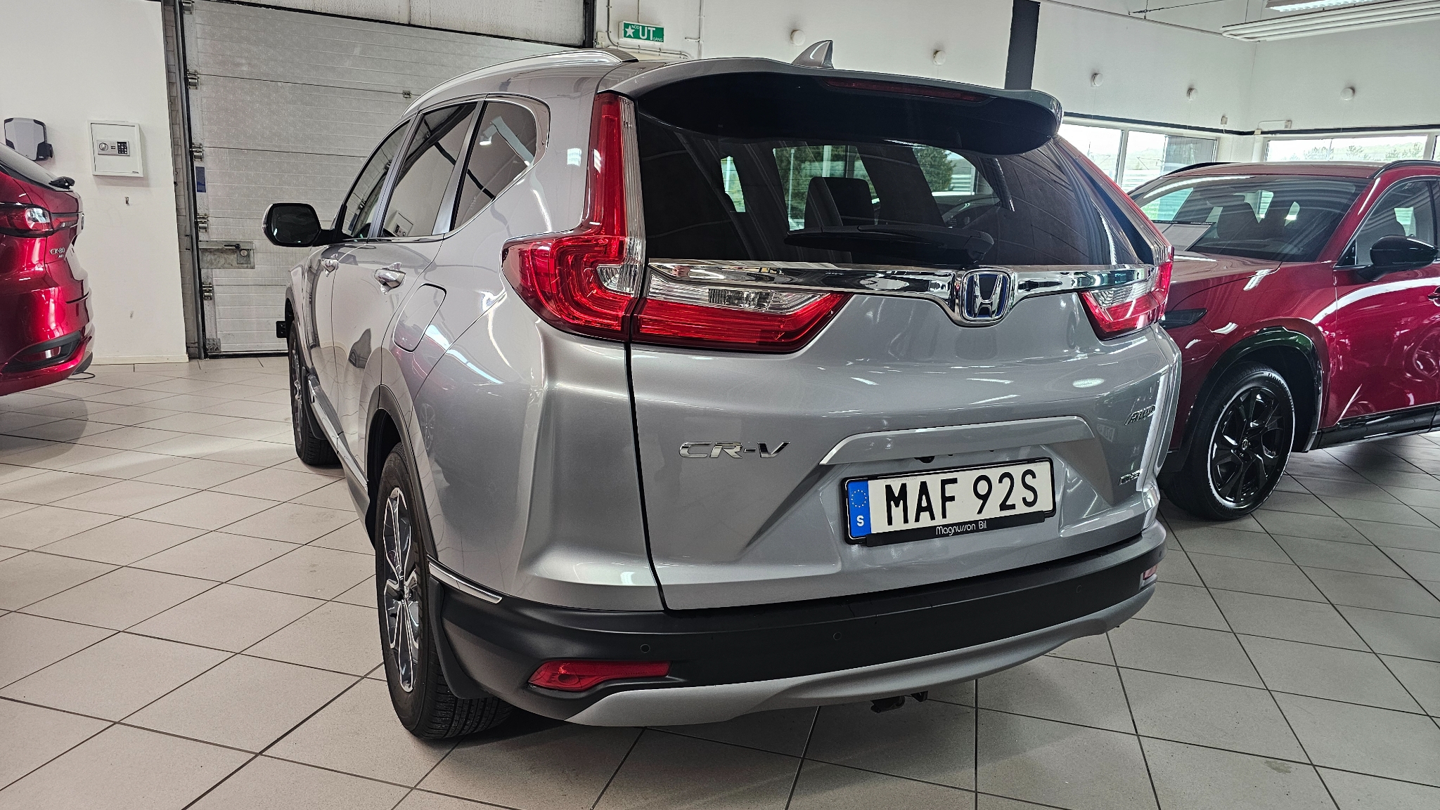 Honda CR-V e:HEV AWD E-CVT Executive 2022, kuva 6/10