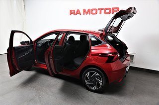 Halvkombi Hyundai i20 4 av 16