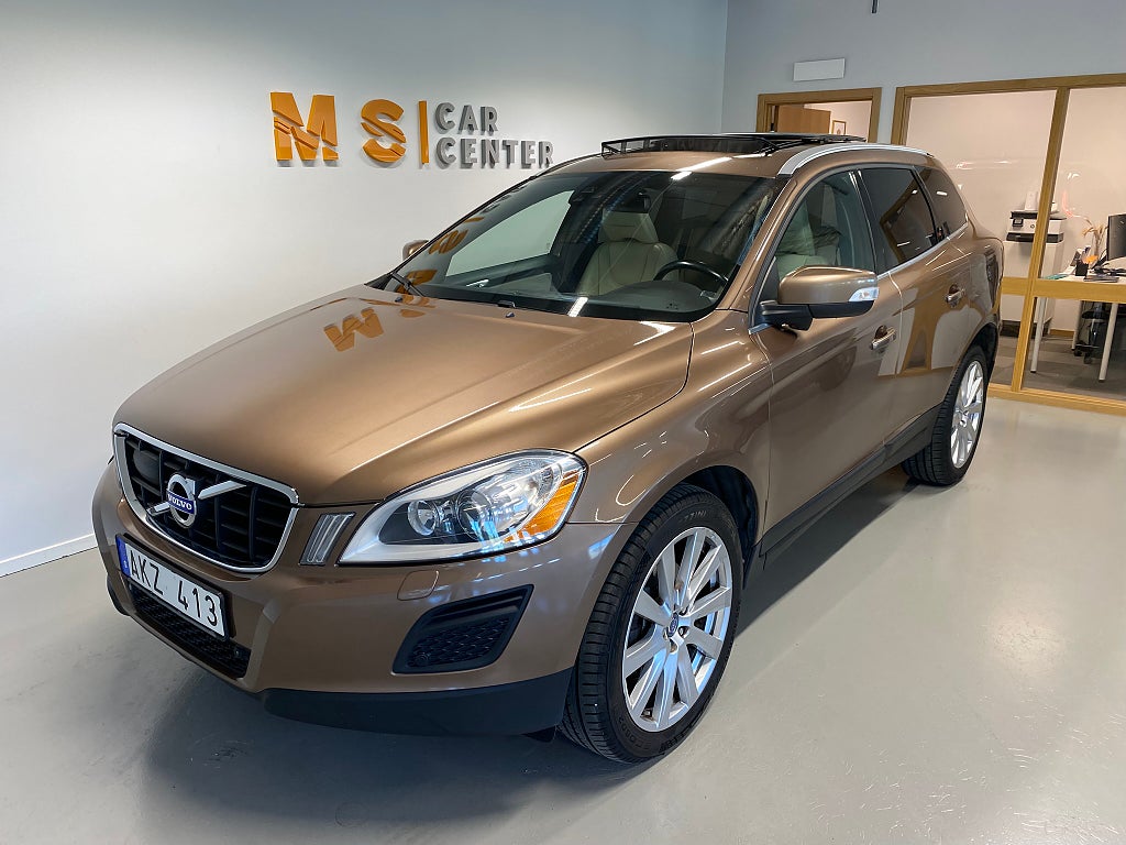 Volvo XC60 D5 AWD Geartronic Summum Nybes Drag Taklucka P-värme