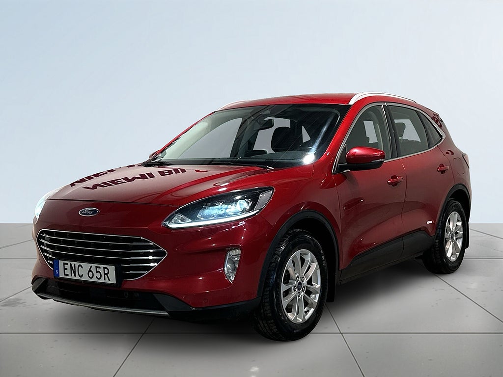 Ford Kuga 2.0 AWD Titanium Dragkrok Mvärm Psens GPS S/V-hjul