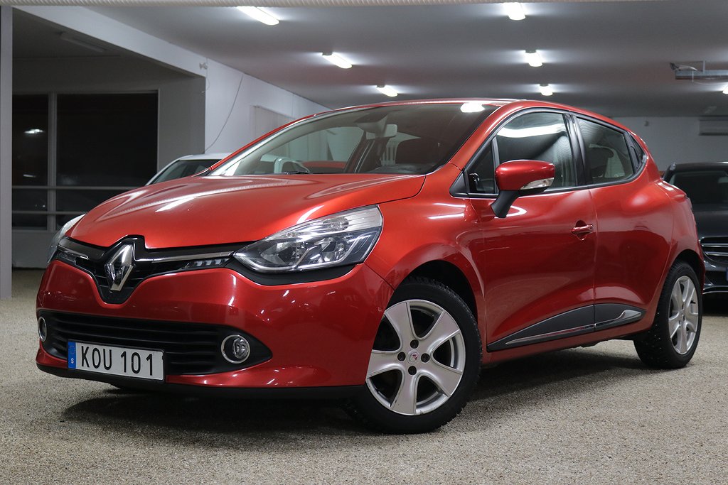 Renault Clio 0.9 TCe 90hk Navi/keyless Fullservad *2 brukare*