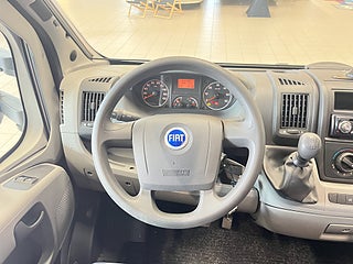 Husbil-halvintegrerad Bürstner SOLANO 710 29 av 30