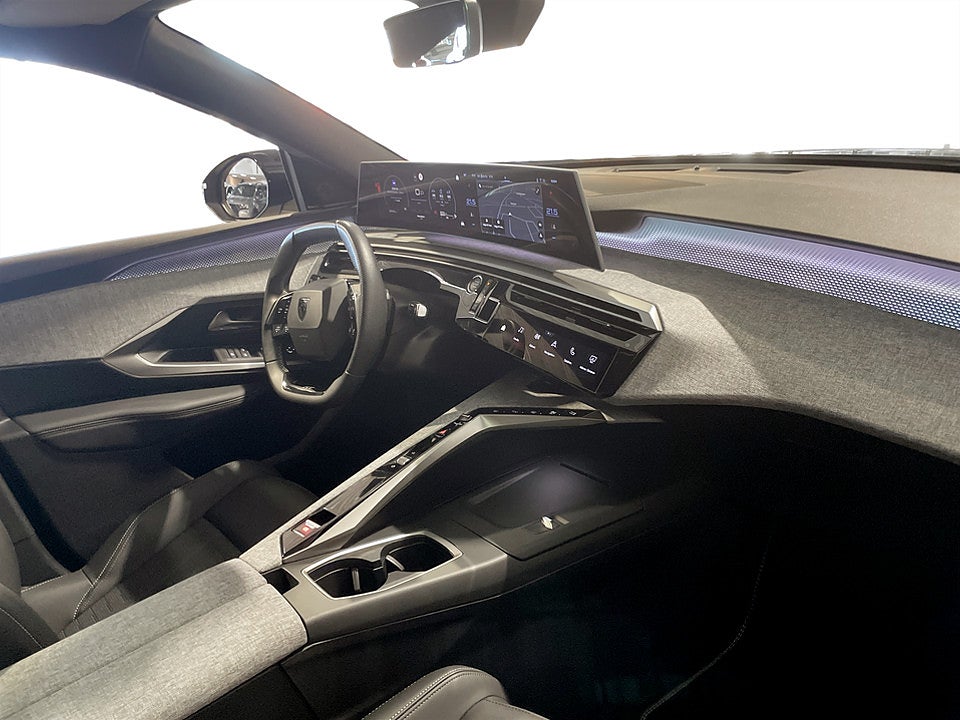 Bild på Peugeot 3008 GT Hybrid 145hk Aut PANO HIFI DRAG