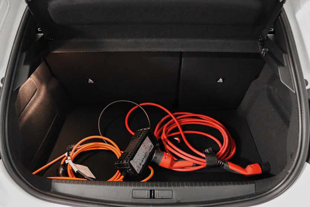 Peugeot E-208 50 KWH 5-Dörrars ( Låga Mil )