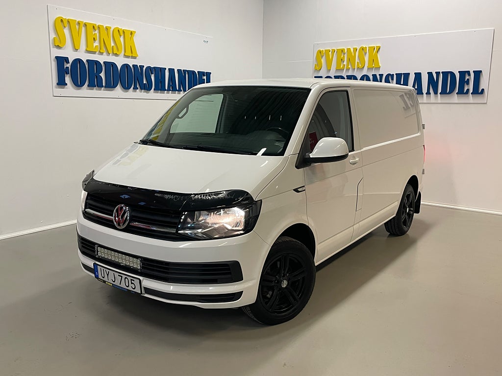 Volkswagen Transporter T28 2.0 TDI BMT Dragkrok (Endast 13.000 Mil) Euro 6
