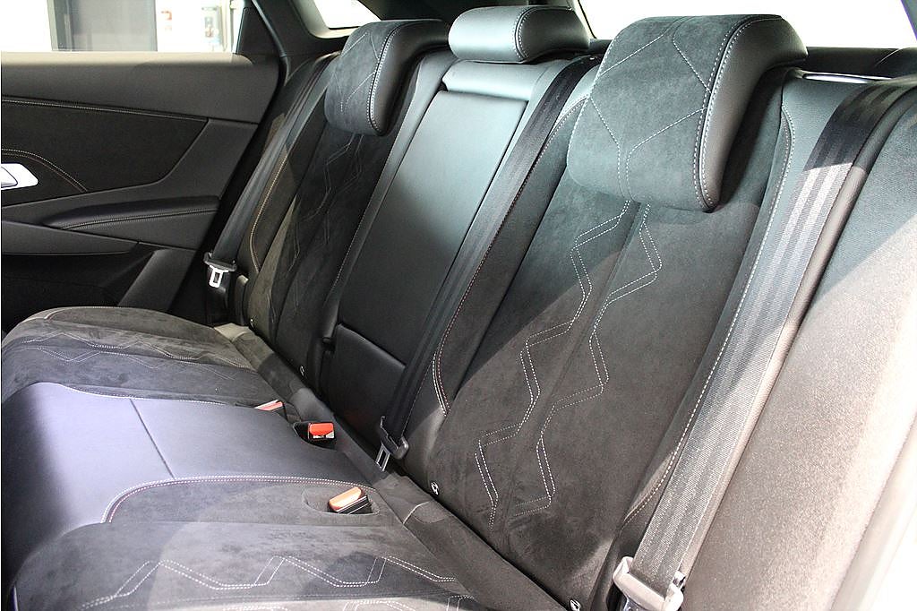 Bild på DS 7 Crossback E-Tense Performance Line+ 300hk Aut AWD - B-KAMERA, ELSTOL