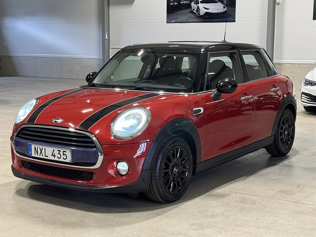 MINI Cooper 5-dörrars 136hk Connected