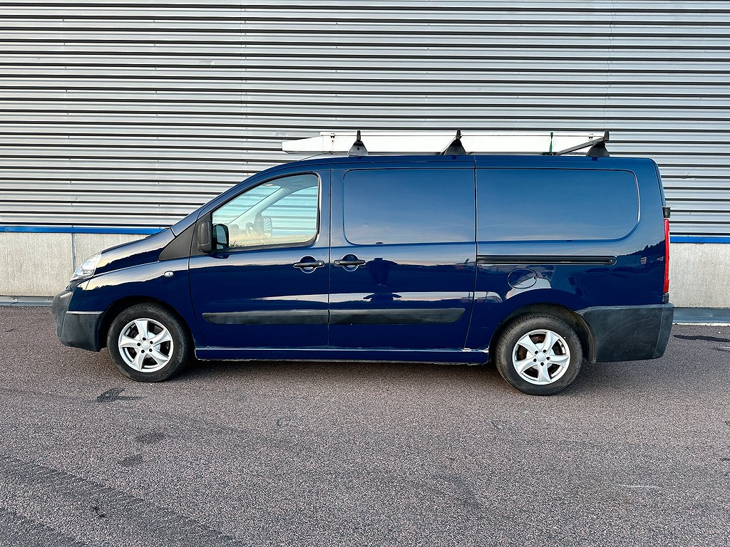 Toyota ProAce Skåpbil 2.0 D-4D Euro 5 Nyservad Drag Takräcke