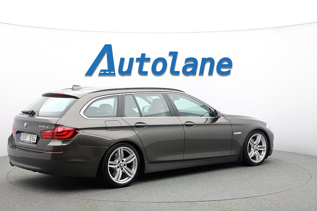 BMW 530D Touring Navi, Värmare, Skinn, Minne, Dragkrok 258hk