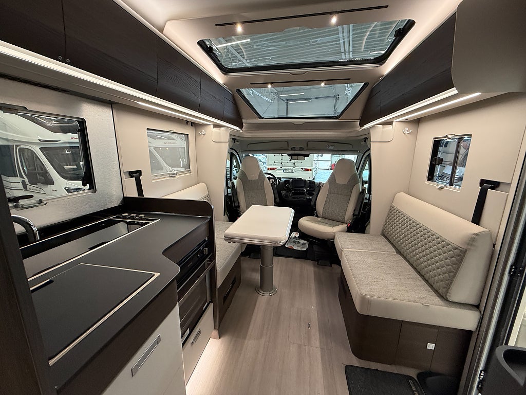 Adria Coral 670 DL Supreme *ALDE*Solcell*Automat*