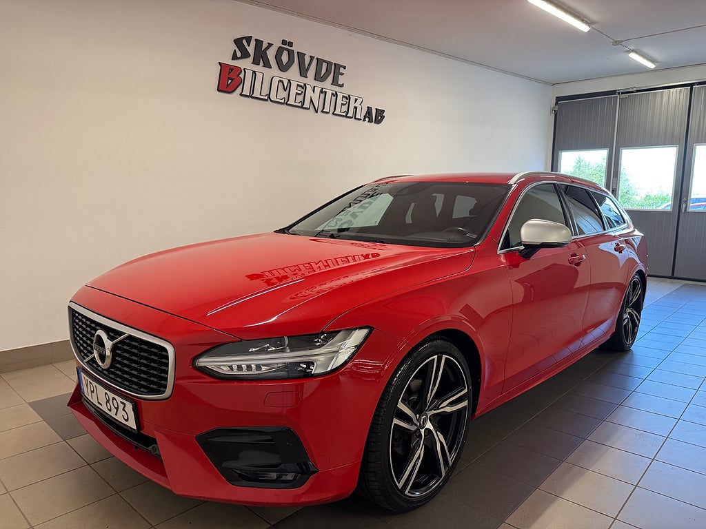 Volvo V90 2019 - miniatyr 2