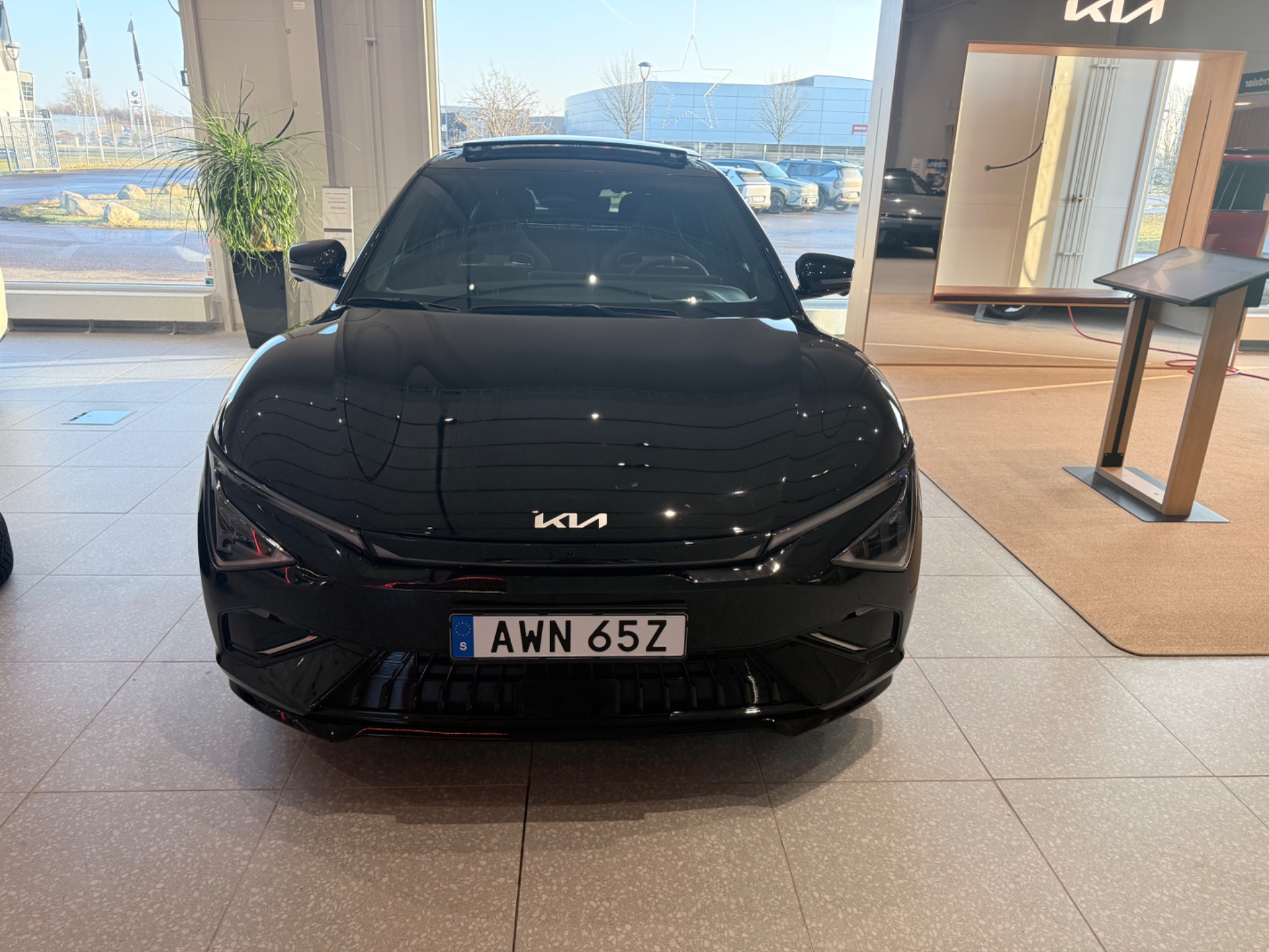 Kia EV6 GT AWD 650hk Automat 2025, bild 2/41