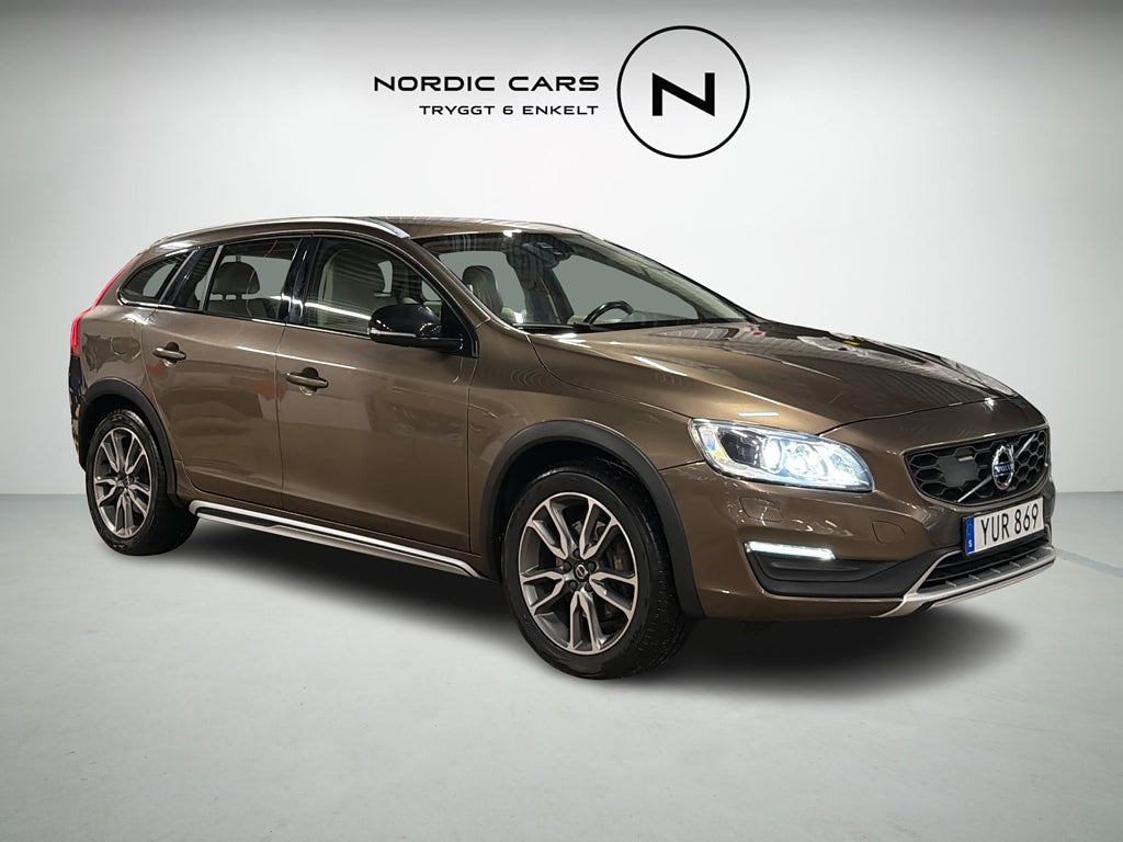 Volvo V60 Cross Country D3 Geartronic Classic Pro 150 HK Drag Kamera Skinn