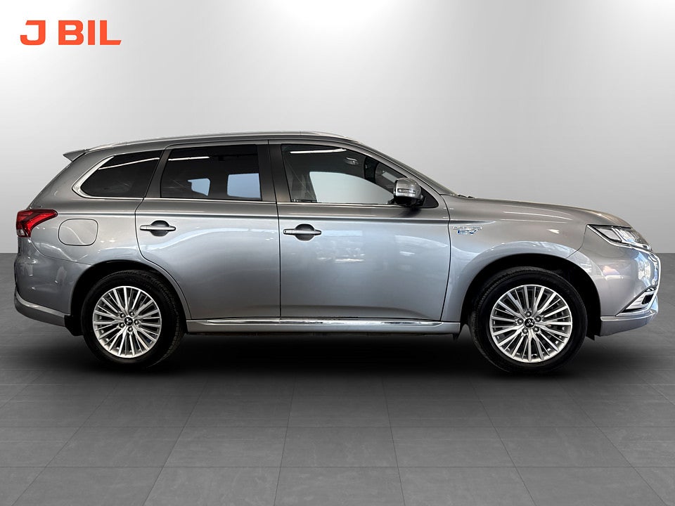 Bild på Mitsubishi Outlander Business PHEV 224hk Aut BACKKAMERA