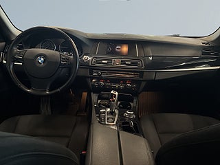 BMW 520d xDrive Touring S&V-hjul/Dragkrok/Dvärm – bild 8