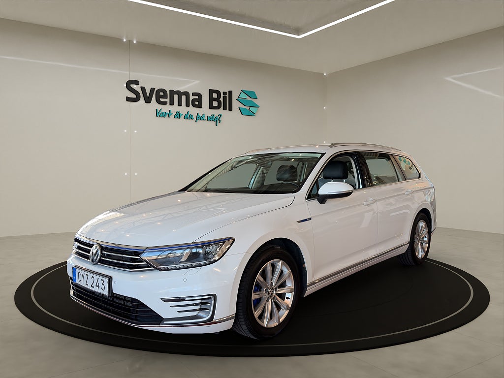 Volkswagen Passat GTE Plug-in Hybrid Sportscombi Automat