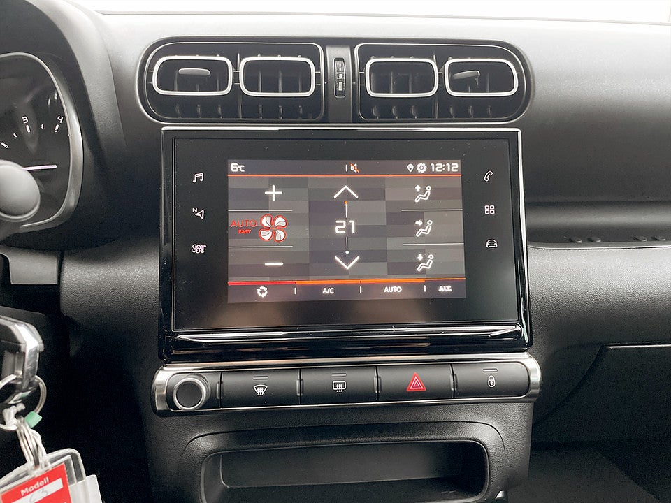 Bild på Citroën C3 Aircross Shine 1.2 PT 130hk Aut - CARPLAY, BACKSENSORER