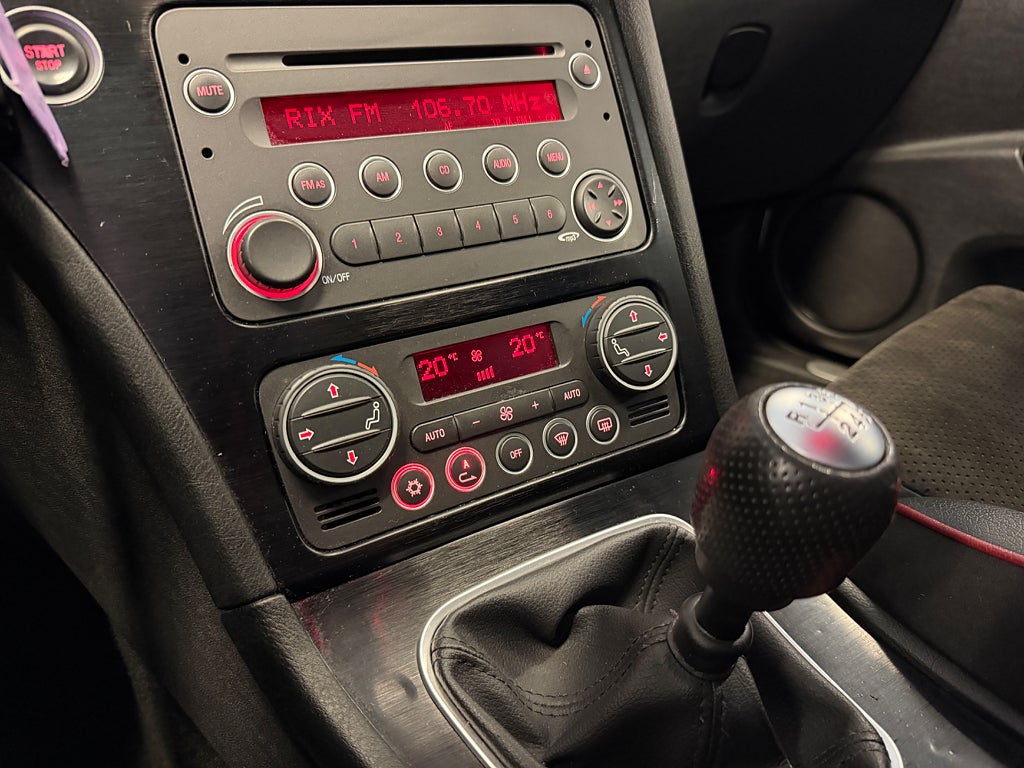 Alfa Romeo 159 2012 - miniatyr 16