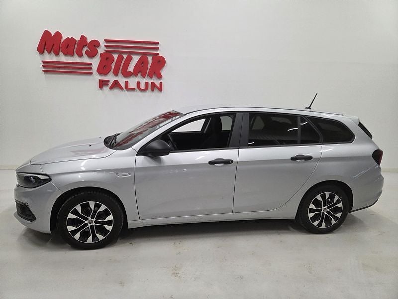 Fiat Tipo 1,0 Bensin 100 Hk Kombi Firefly
