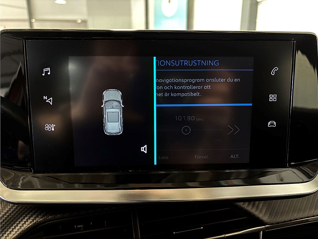 Bild på Peugeot 2008 Active Pack 1.2 PT 100hk - CARPLAY, BACKSENSORER