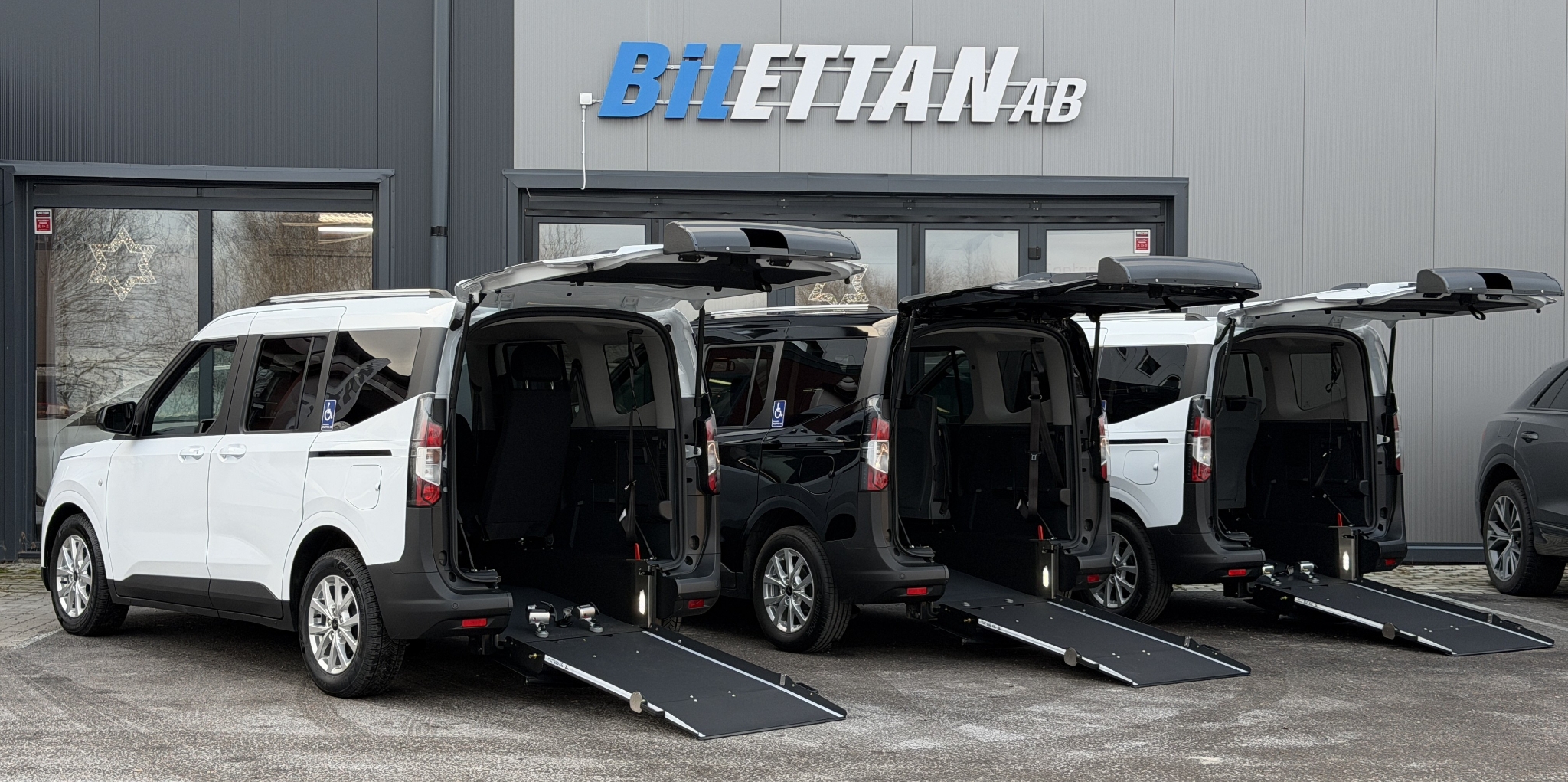 Ford Tourneo Courier 1.0 2025, bild 4/50