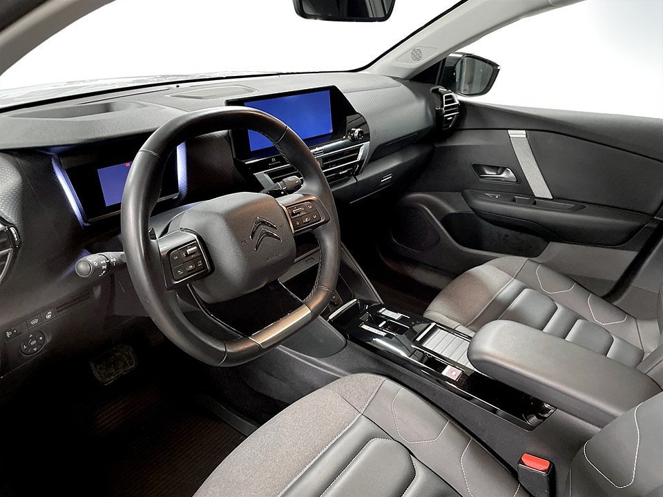 Bild på Citroën C4 Shine 1.2 PT 130hk Aut - 360-KAMERA, RATTVÄRME