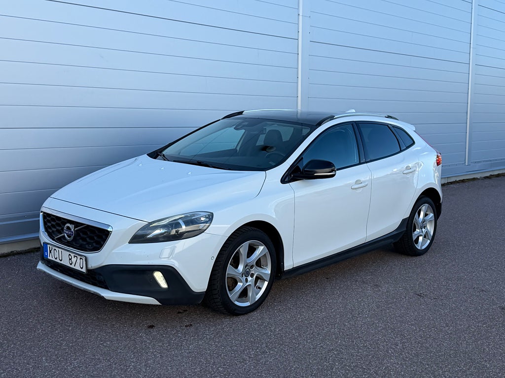Volvo V40 Cross Country D2 Powershift Summum Business Edition Pro