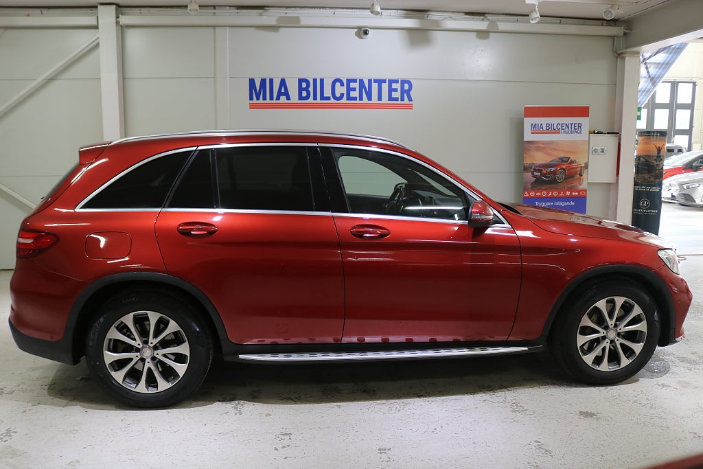 Mercedes-Benz GLC220 d 2017 - miniatyr 25