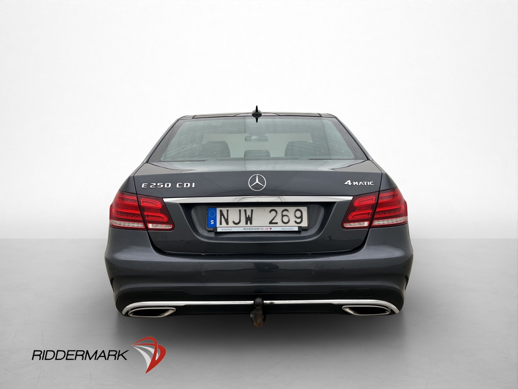 Mercedes-Benz E 2014, photo 6/57