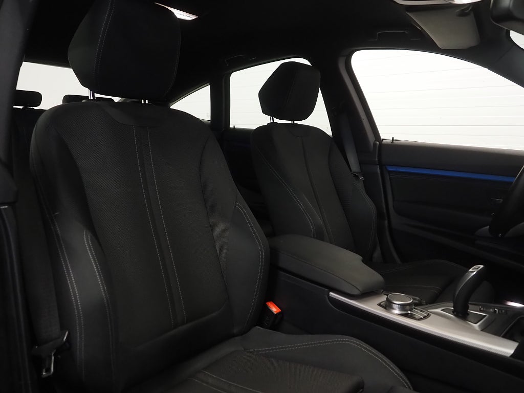 BMW 320D xDrive Gran Turismo Steptronic M Sport Drag Navi HUD 2019