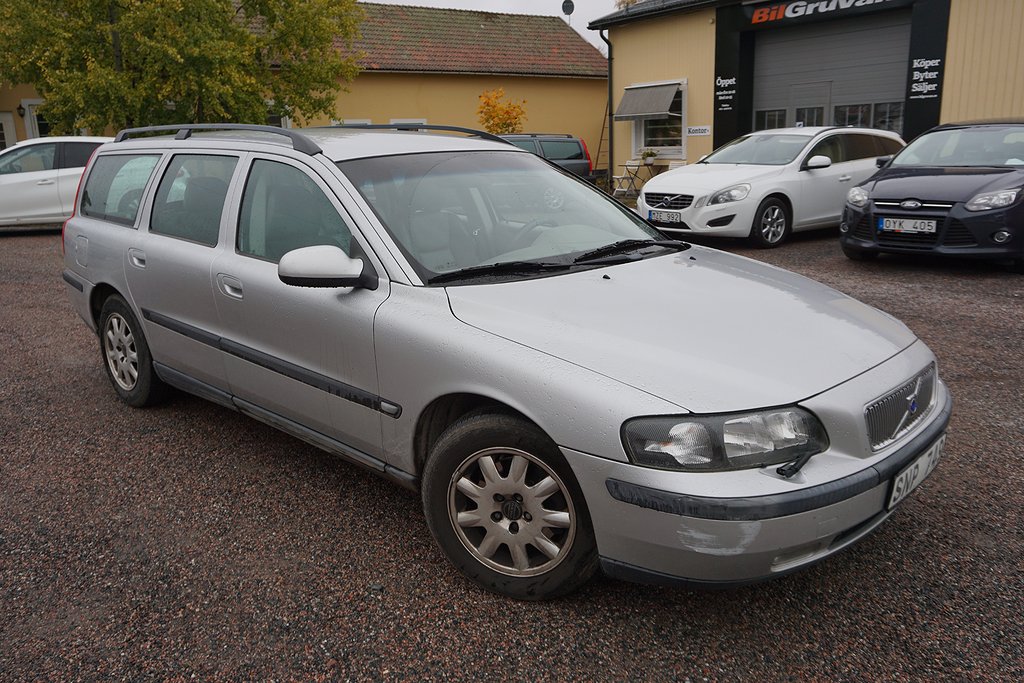 Volvo V70 2.4 Aut/ Drag