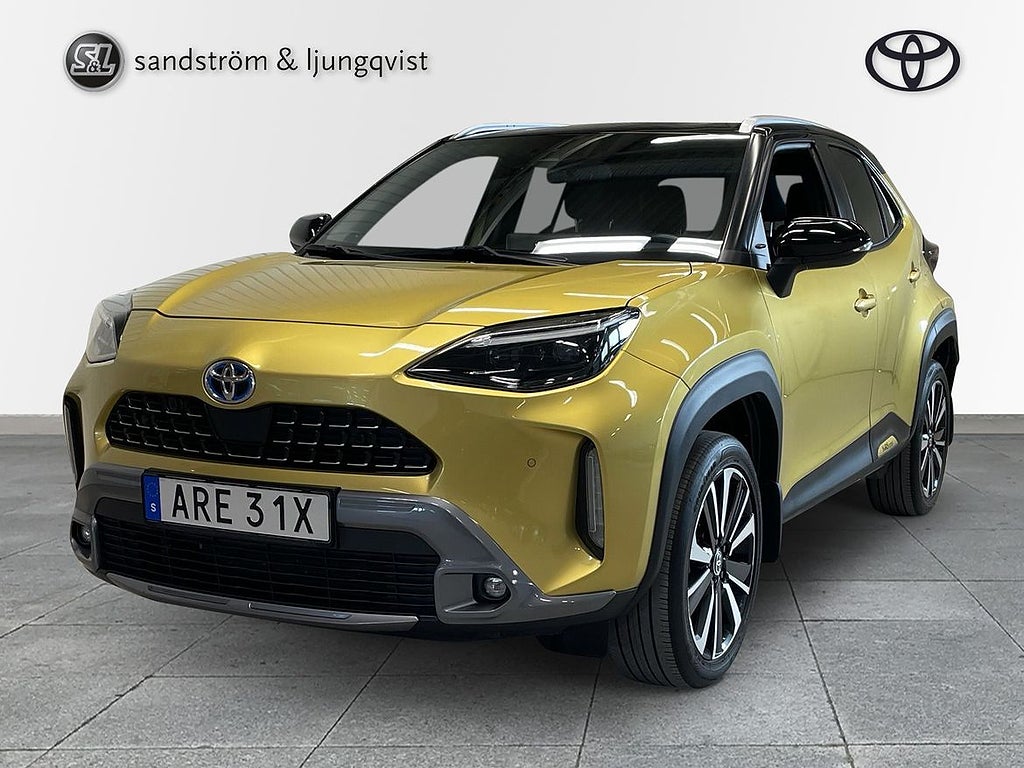 Toyota Yaris Cross Hybrid AWD-i 1,5 PREMIERE EDITION (DRAGKROK)