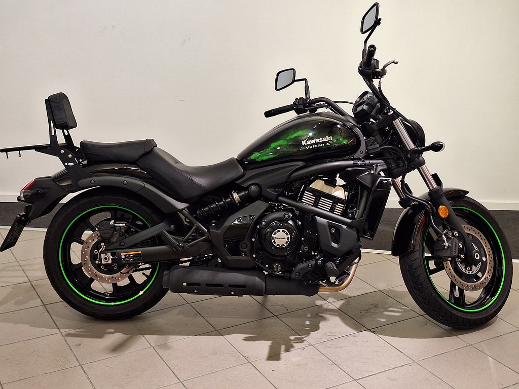 Kawasaki Vulcan-S nyservad 6-mån Gaganti 