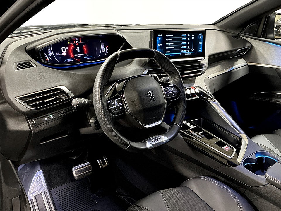 Bild på Peugeot 3008 GT 1.2 PT 130hk Aut B-KAMERA CARPLAY